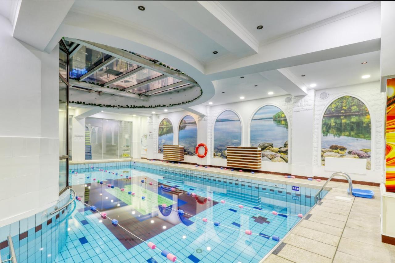 公寓 3 Bedroom In Herastrau Area