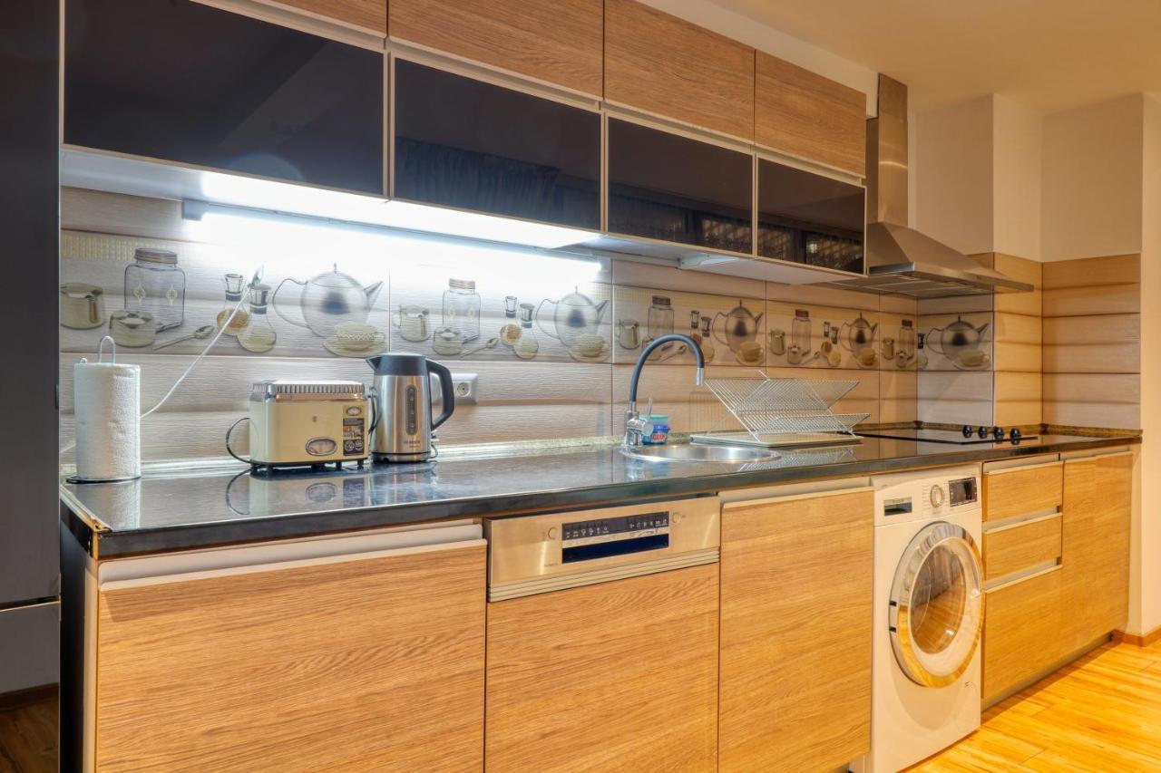 3 Bedroom In Herastrau Area 布加勒斯特